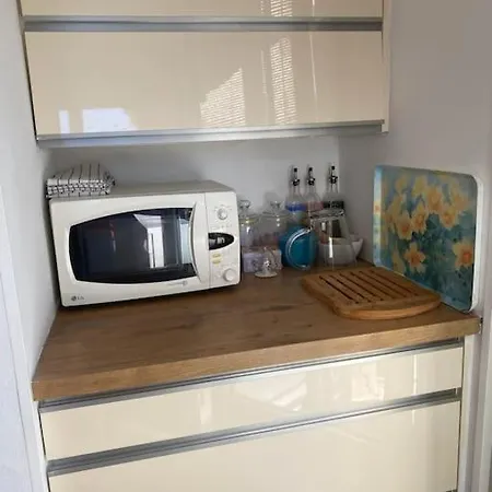 Dans Maison, Jardin Et Piscine Prives Antibes